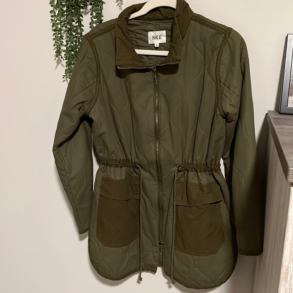 Buckle fall jacket, brand new never worn S